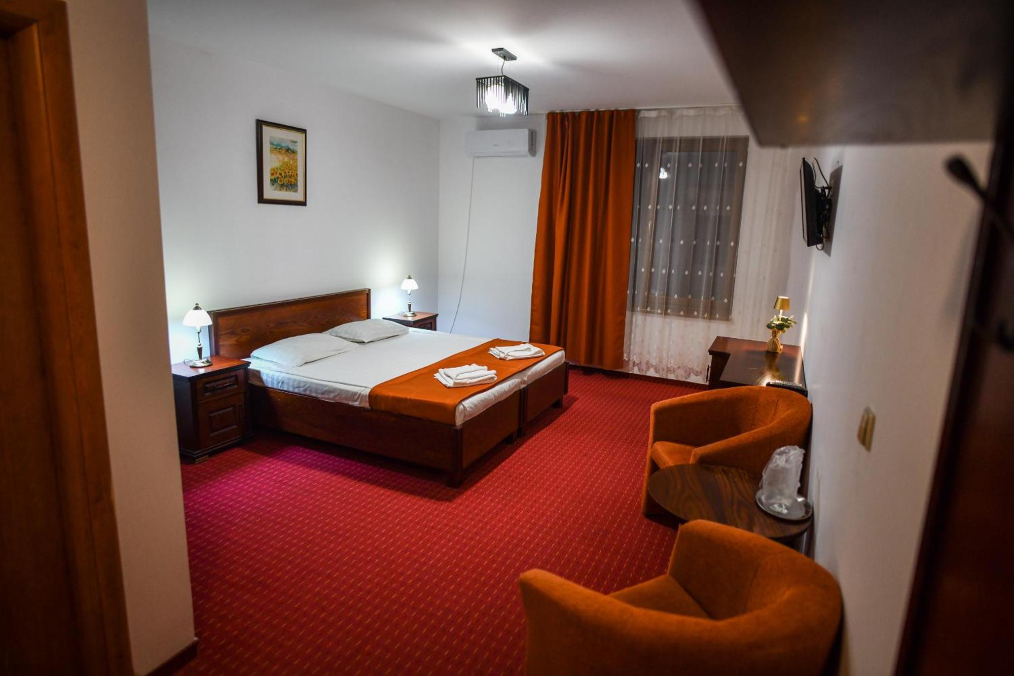Hotel Elyon Dés Kültér fotó